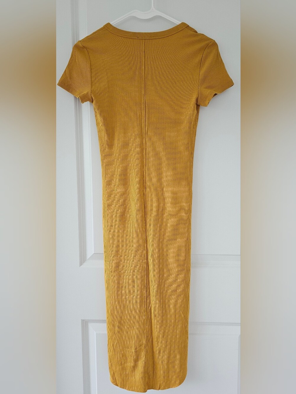 Wilfred Mustard V-Neck Midi Dress - Picture 2 of 3